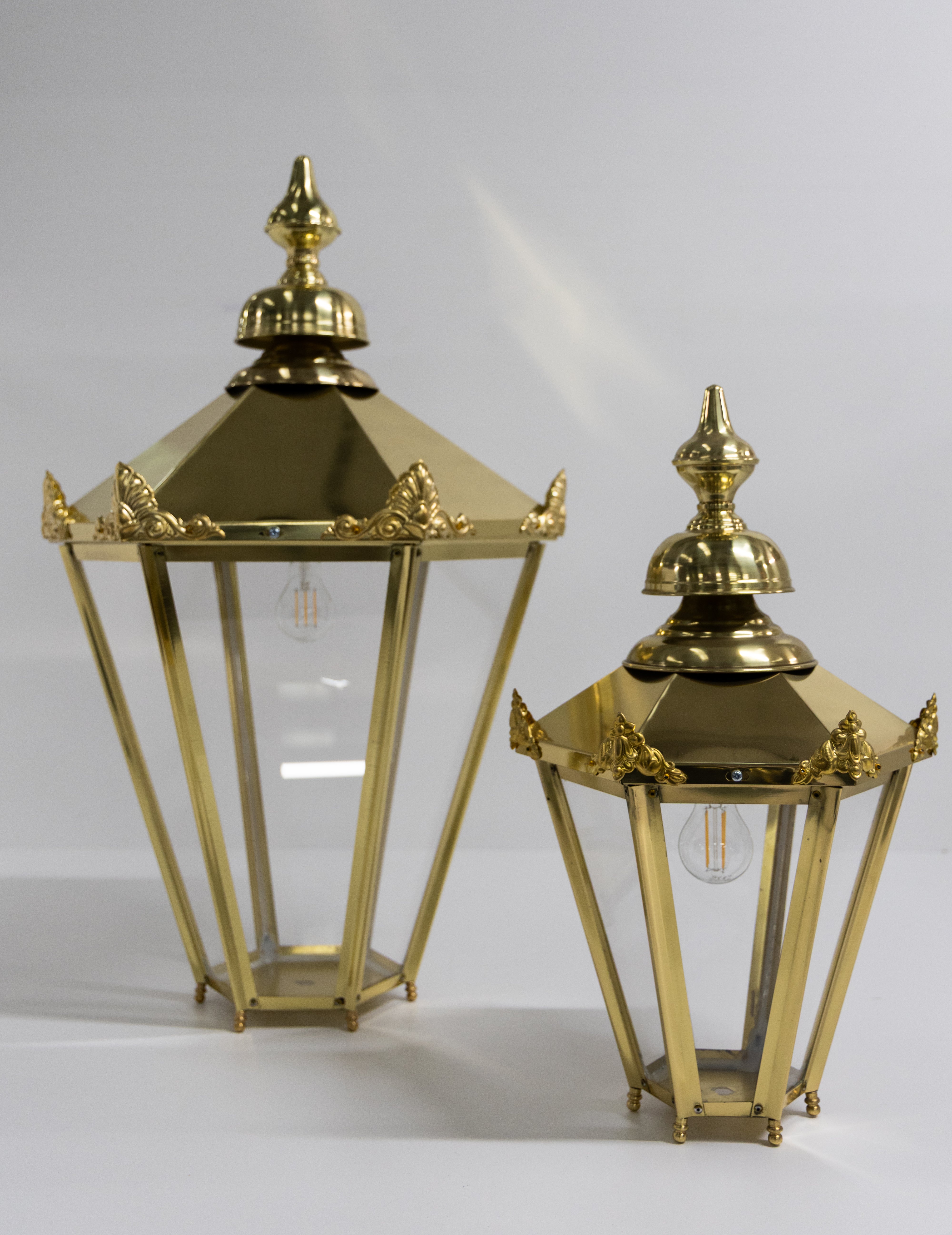Stratford Outdoor Lanterns