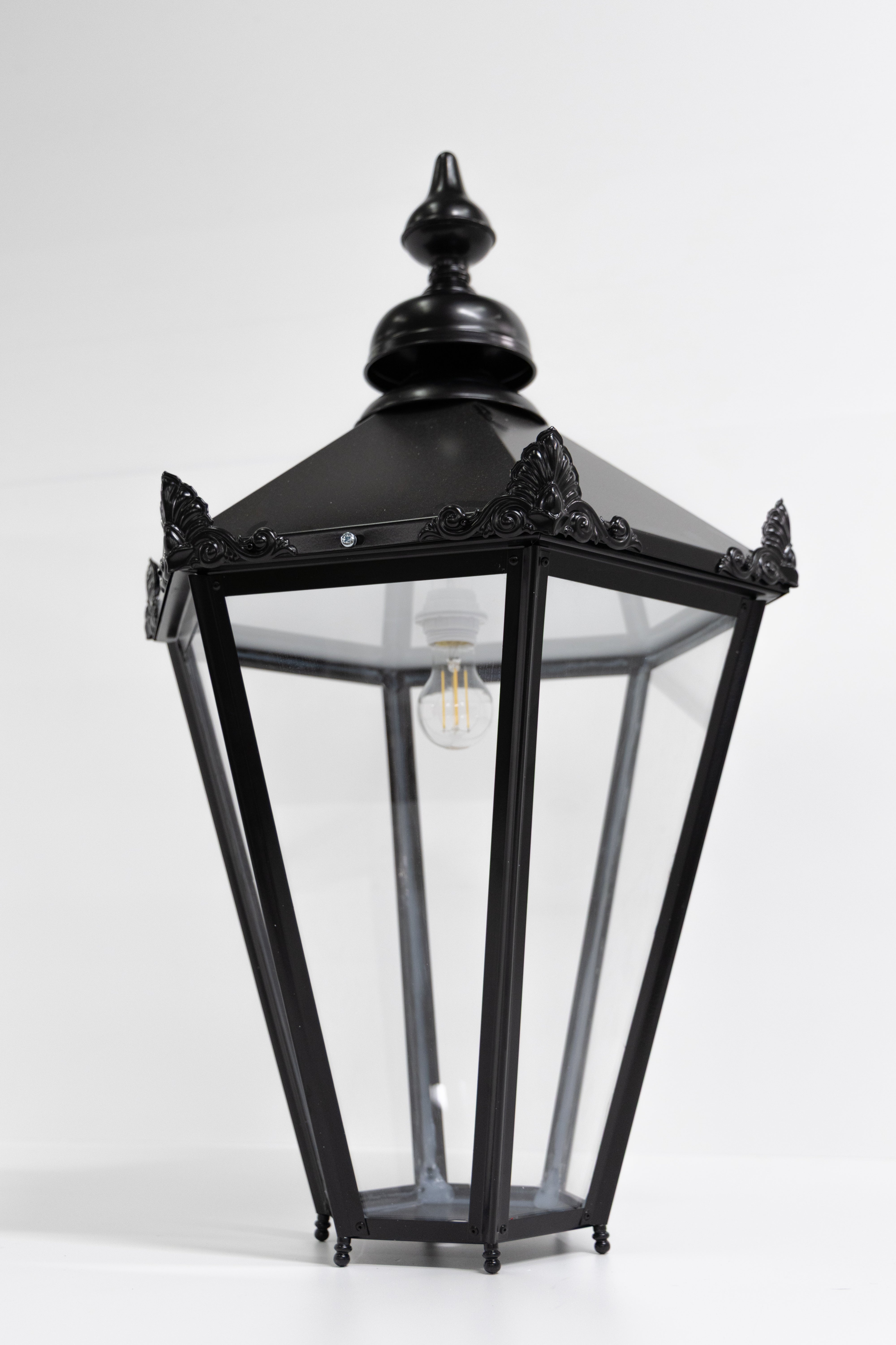 Stratford Outdoor Lanterns